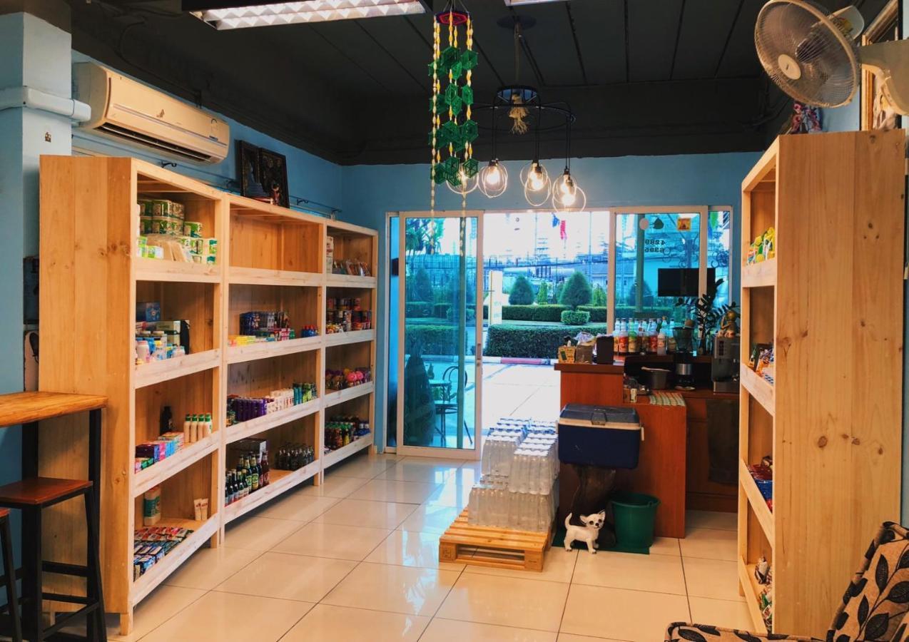 Aekkalukthai Hostel ראיונג מראה חיצוני תמונה