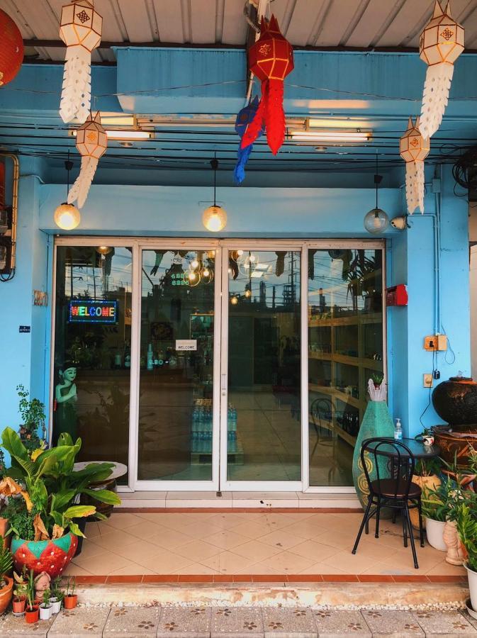 Aekkalukthai Hostel ראיונג מראה חיצוני תמונה