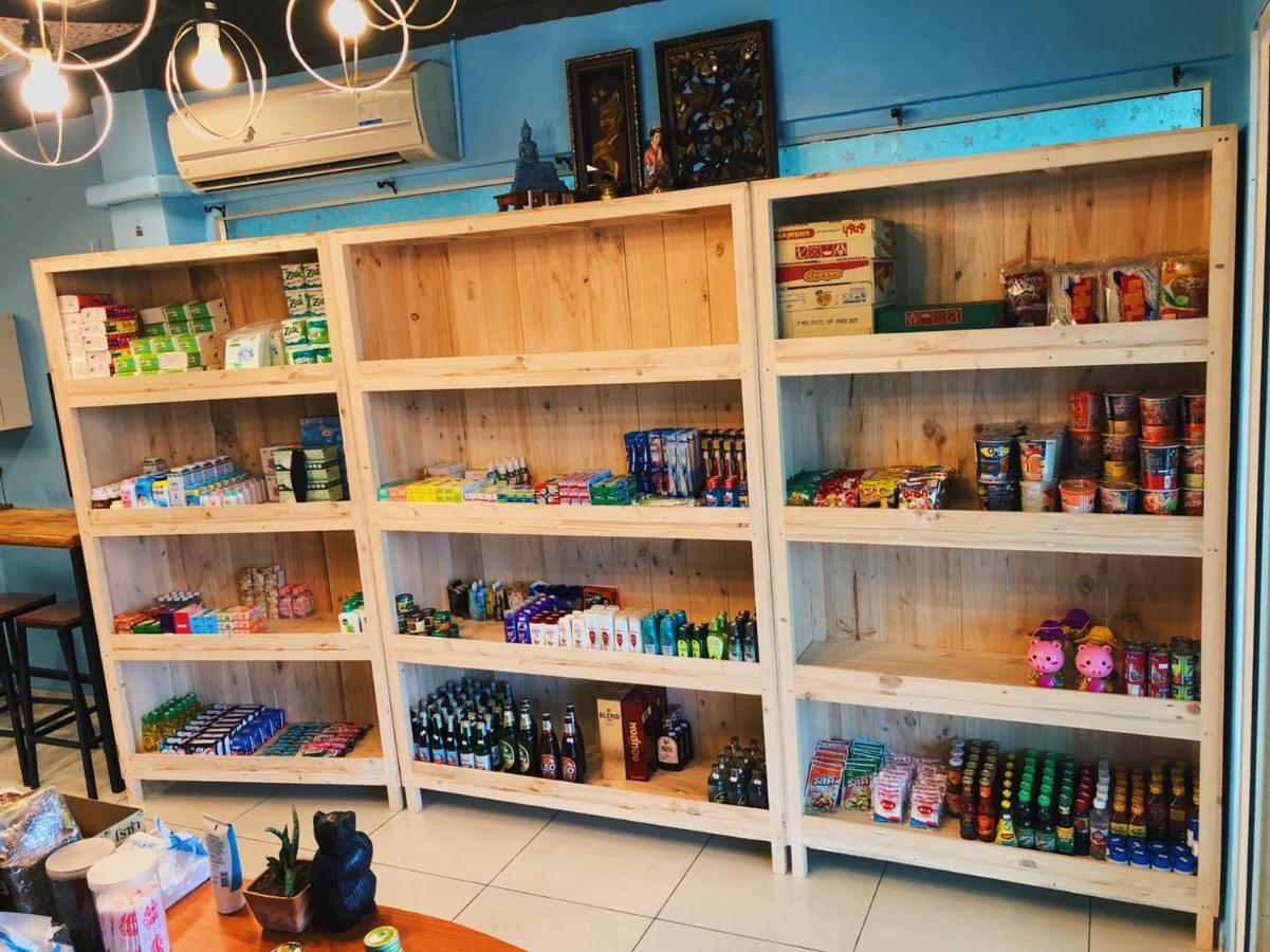 Aekkalukthai Hostel ראיונג מראה חיצוני תמונה