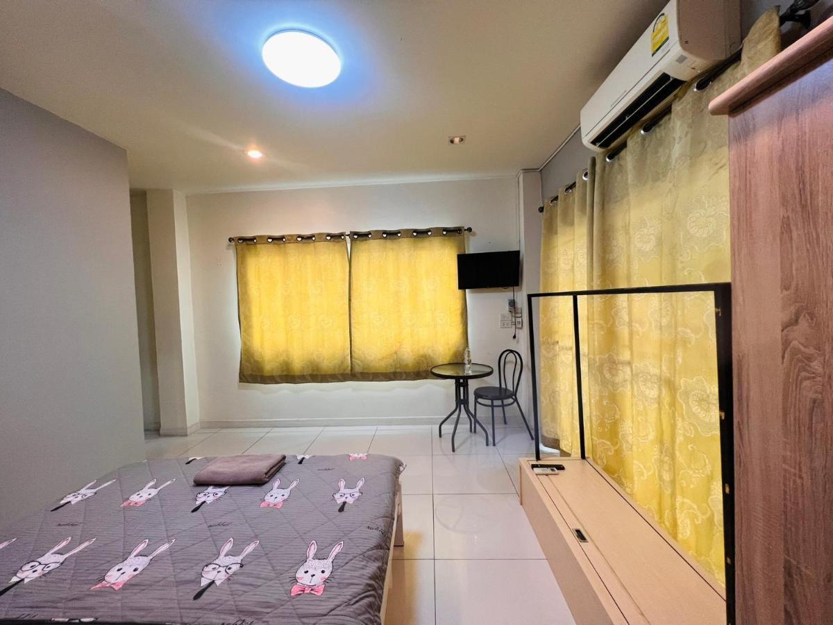 Aekkalukthai Hostel ראיונג מראה חיצוני תמונה